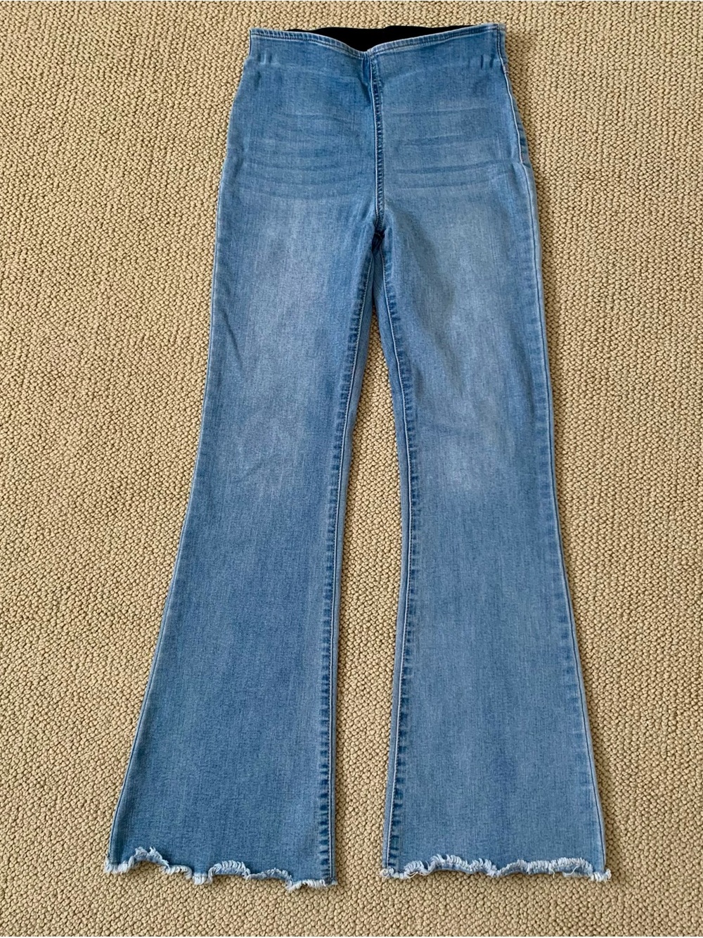 Knox Rose High-Rise Flare Denim Pants with Frayed Hem